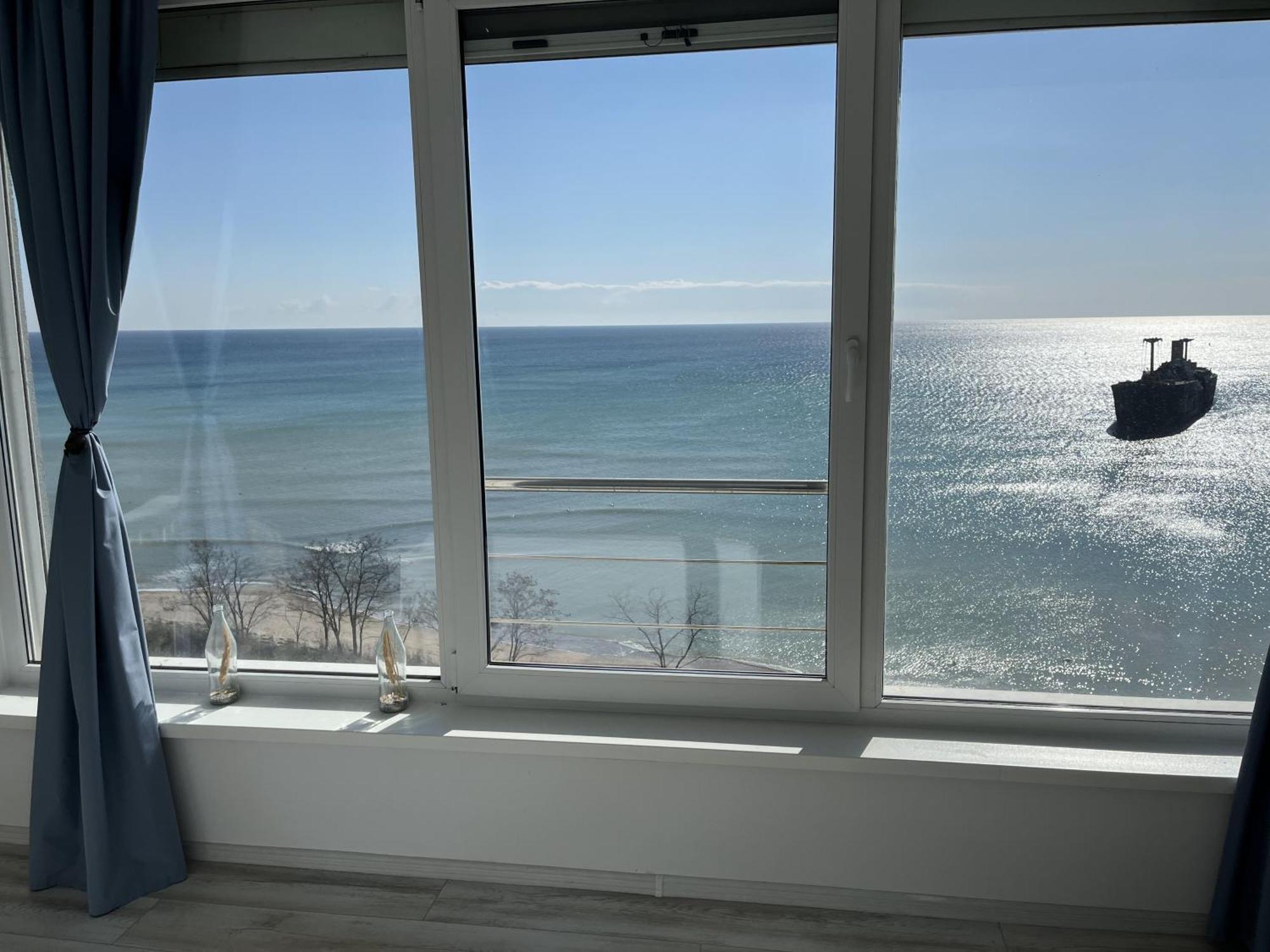 Apartament Costinesti Vedere Epavaアパートメント エクステリア 写真